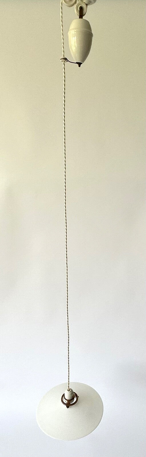 6916868