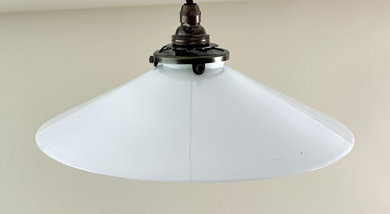 5825635