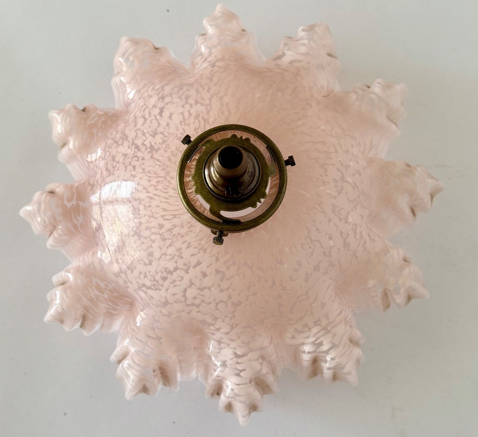 Vintage French marbled glass frilly coolie ceiling light shade pink + fittings4