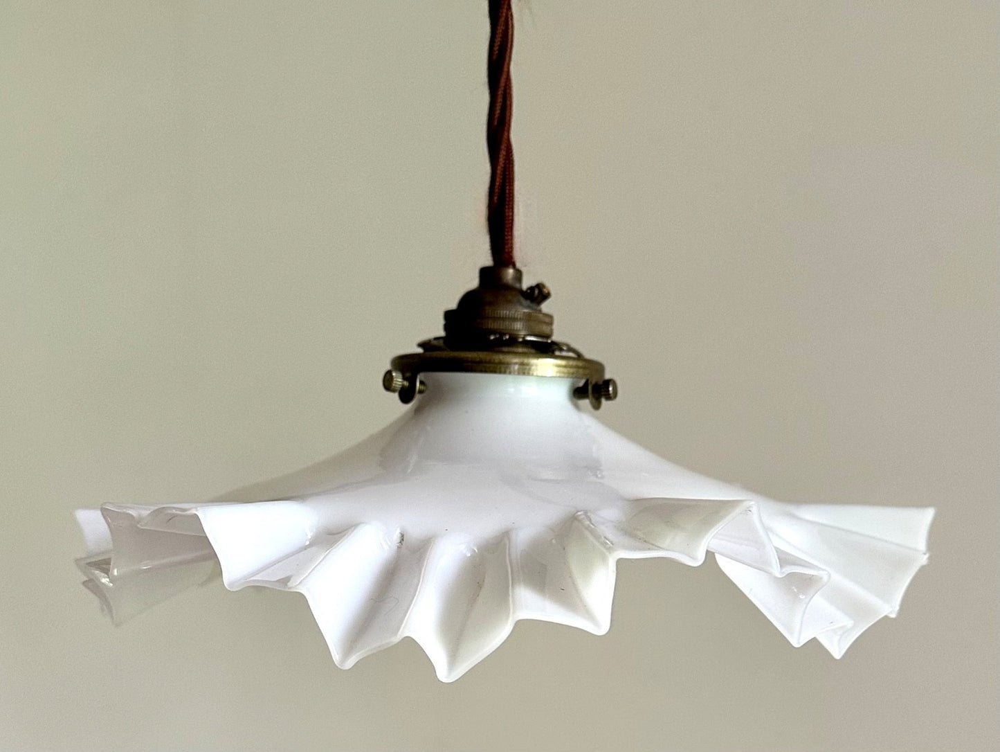 Vintage French opaline glass wavy pleated coolie light shade white + fittings3