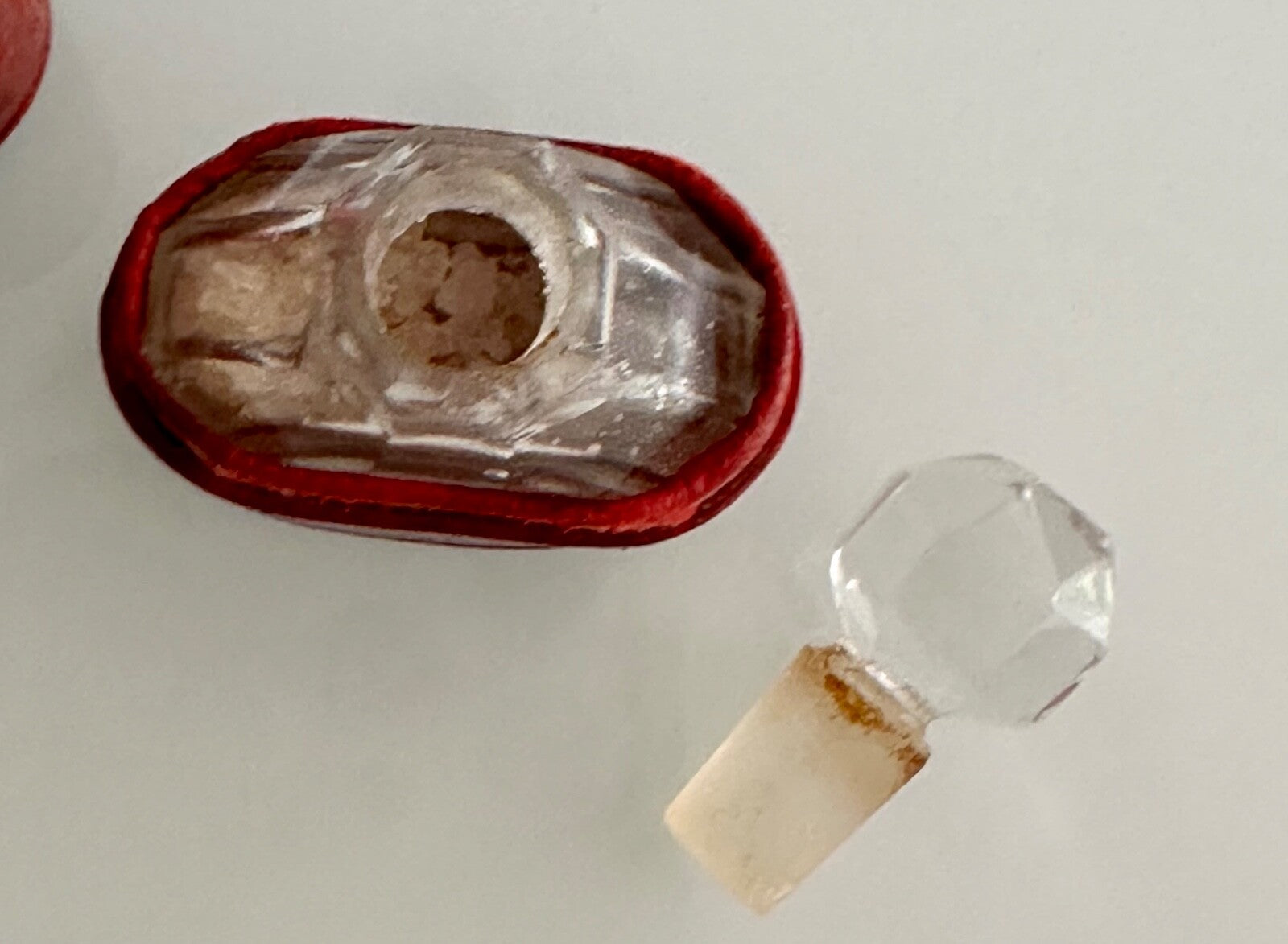 Antique French Smelling Salts Bottle Leather Case Sels Small Pocket8