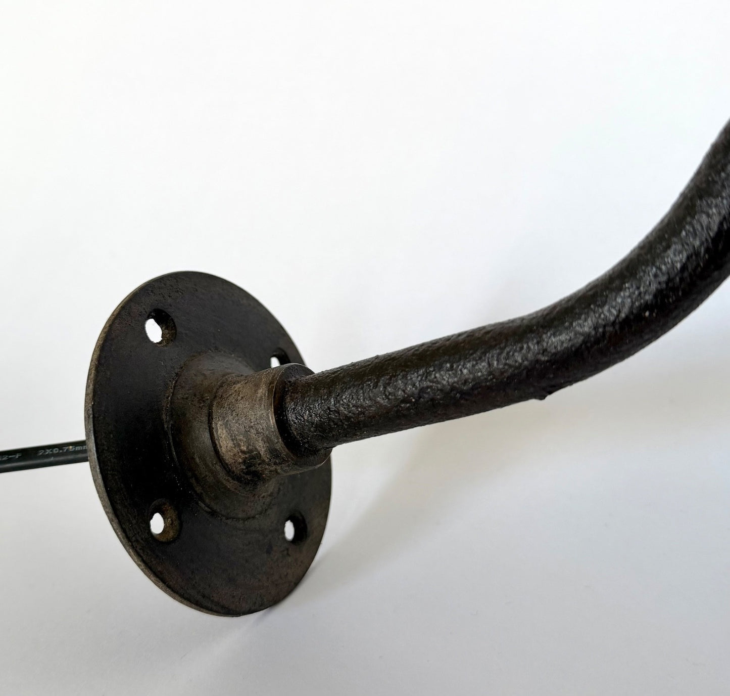 Vintage French swan neck outdoor courtyard light enamel cast iron rewired black4
