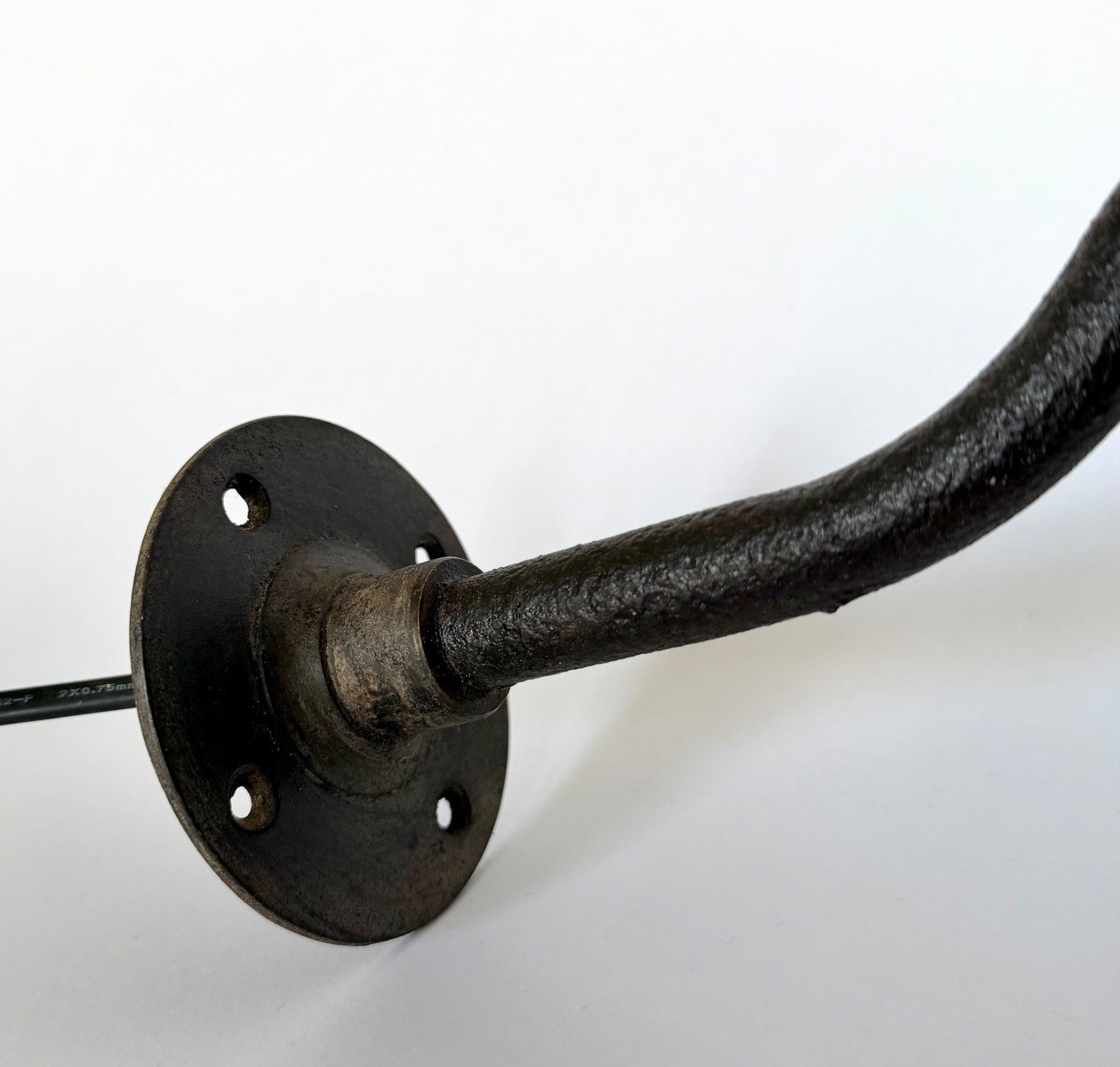 Vintage French swan neck outdoor courtyard light enamel cast iron rewired black4