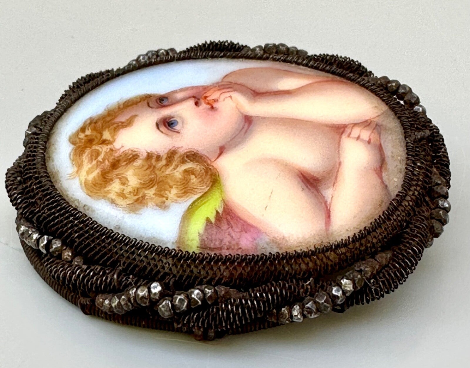 Antique Silesian wirework brooch handpainted cherub putti ceramic porcelain7