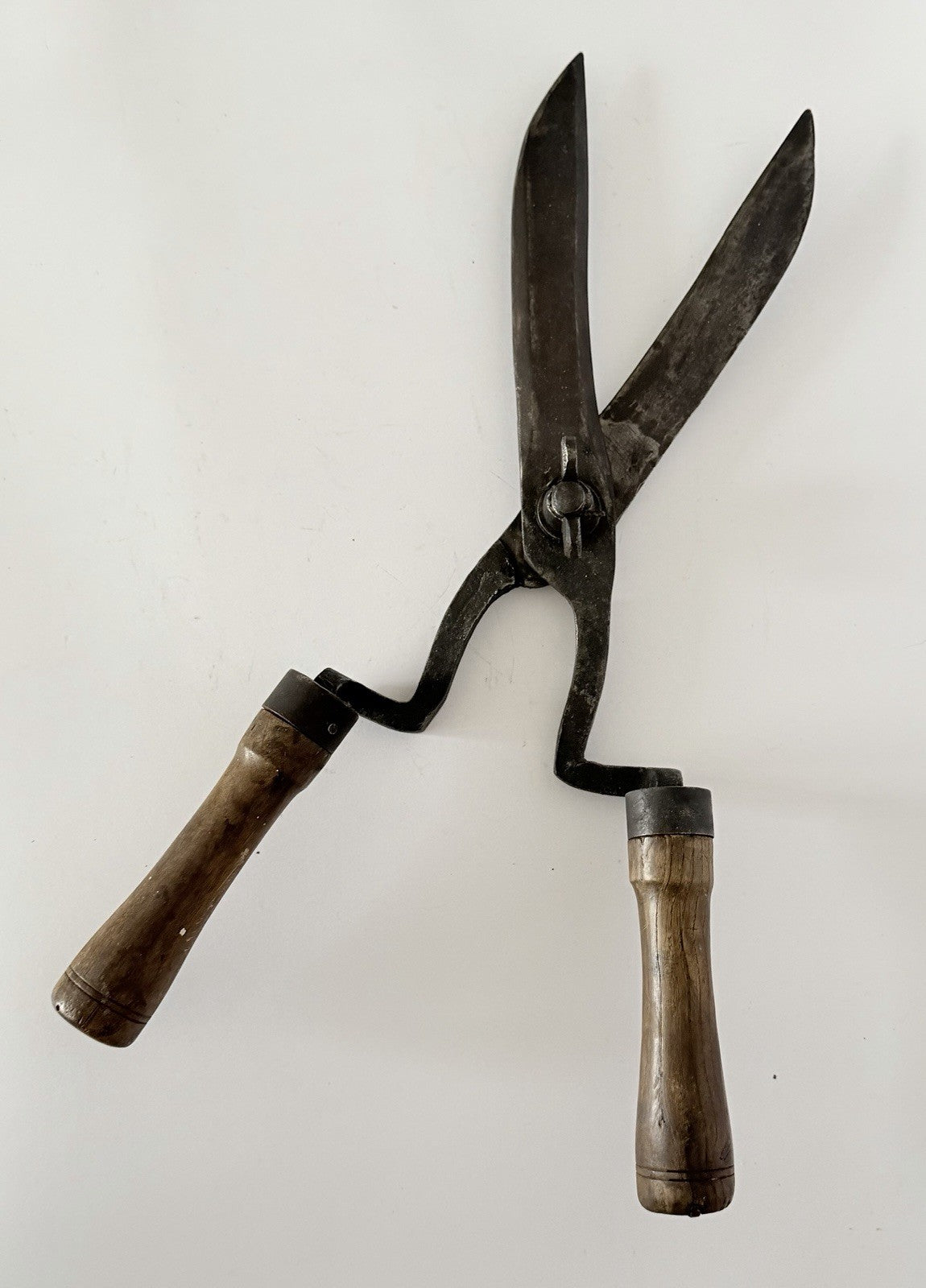 Large Antique French Garden Shears Hedge Trimmers Wood Steel2