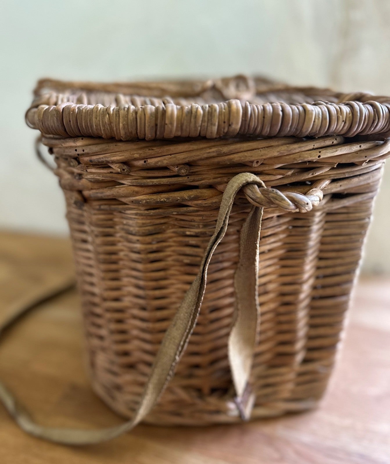 Large Antique French Wicker + Wood Fishing Creel Anglers Kitchen Basket 42cm4