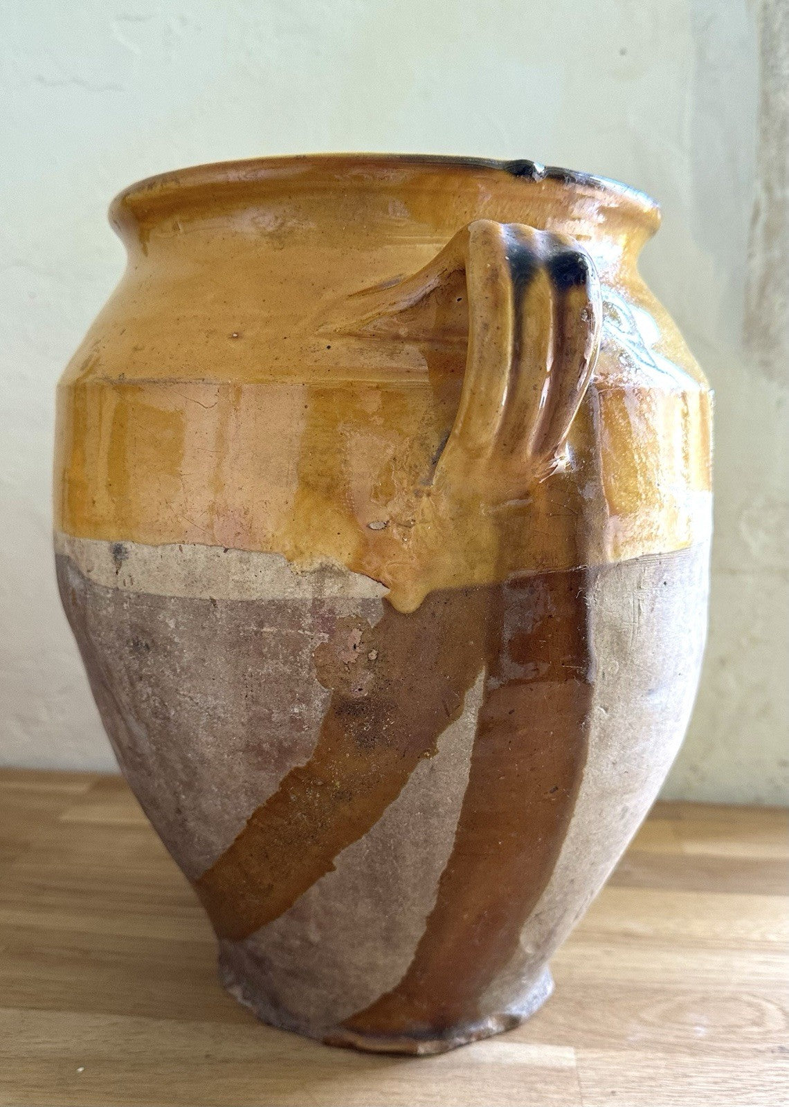 Large antique French Terracotta Provence Confit Jar Pot 19thC Yellow Glaze 28cm2