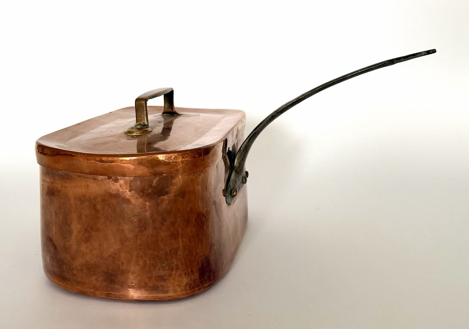 Antique French copper daubière braisière dovetailed handmade 19thC0