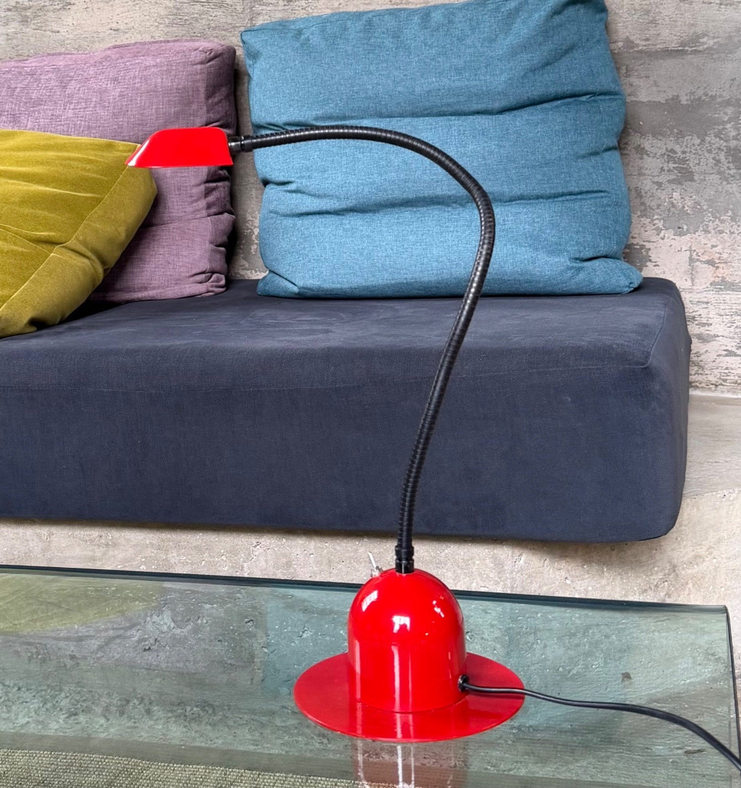 Large 1980s Memphis Red Gooseneck Desk Lamp Vintage Adjustable Bendy8