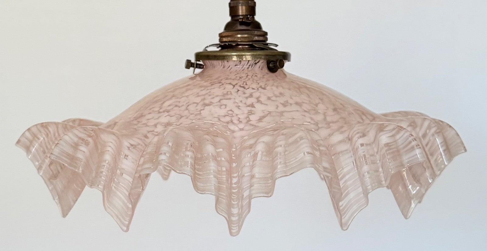 Vintage French marbled glass frilly coolie ceiling light shade pink + fittings0
