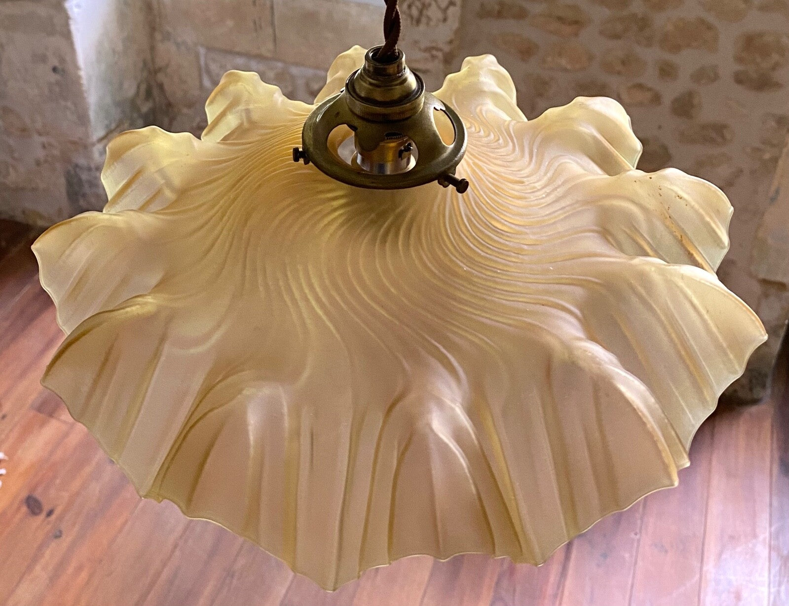 Vintage French frosted glass frilly coolie light shade gold + brass fittings1