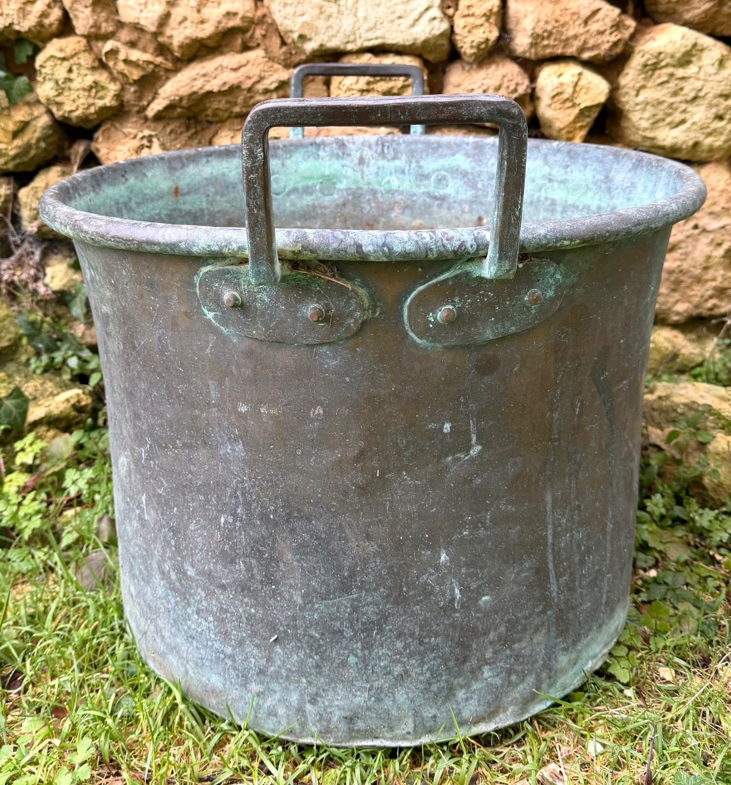 Large Antique French Copper Planter Handled Weathered Verdigree Tub Pot Log Bin4