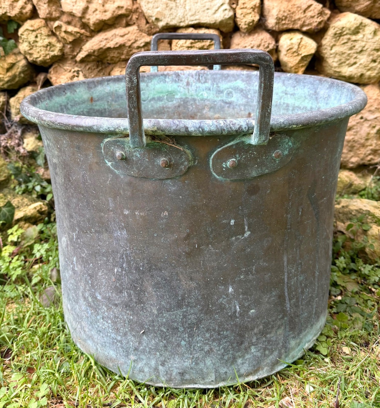 Large Antique French Copper Planter Handled Weathered Verdigree Tub Pot Log Bin4